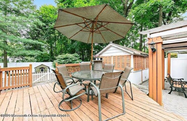 214 Cliftwood Road, Oakhurst, NJ 07755