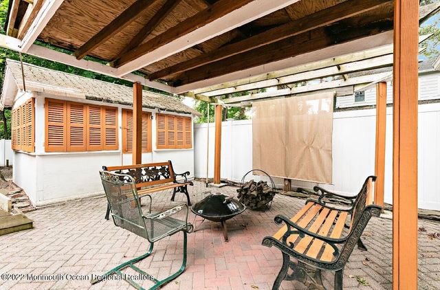 214 Cliftwood Road, Oakhurst, NJ 07755