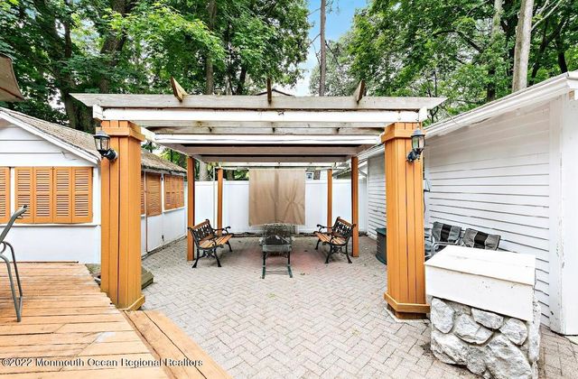 214 Cliftwood Road, Oakhurst, NJ 07755