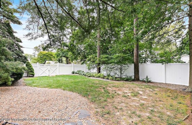 214 Cliftwood Road, Oakhurst, NJ 07755