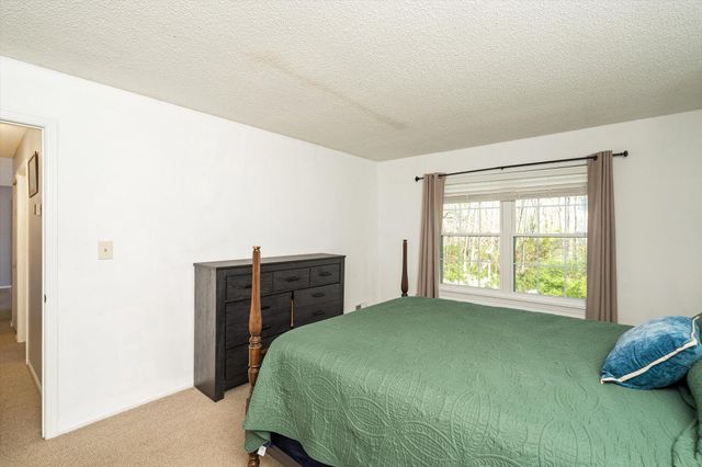 18 VERSAILLES CT, Hamilton, NJ 08619