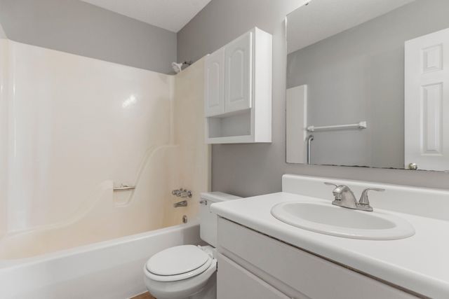 33 Rosewood Ter, Spartanburg, SC 29307