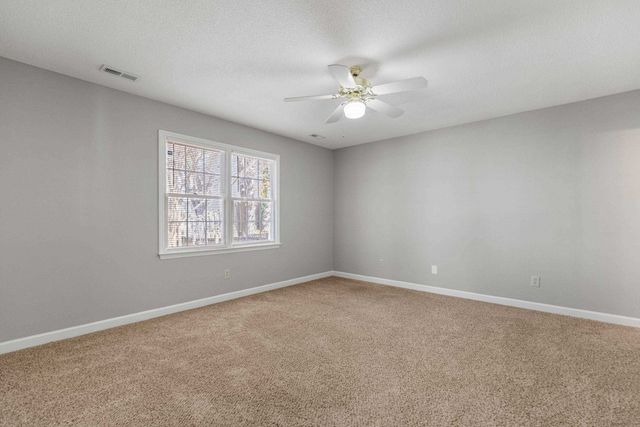 33 Rosewood Ter, Spartanburg, SC 29307