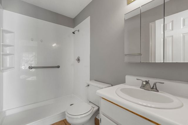 33 Rosewood Ter, Spartanburg, SC 29307