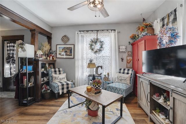 1237 Mcintosh Avenue, Akron, OH 44314