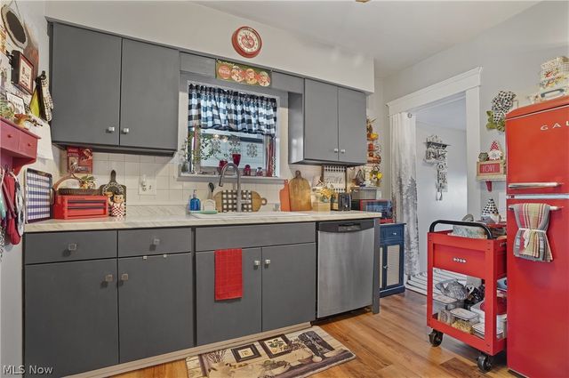 1237 Mcintosh Avenue, Akron, OH 44314