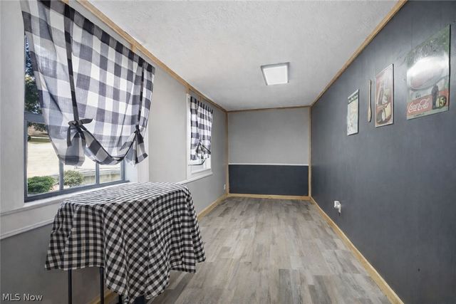 1237 Mcintosh Avenue, Akron, OH 44314