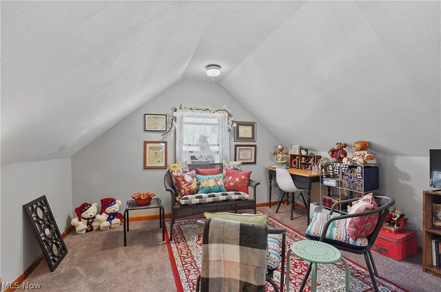 1237 Mcintosh Avenue, Akron, OH 44314