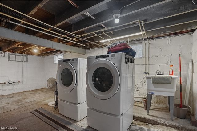 1237 Mcintosh Avenue, Akron, OH 44314