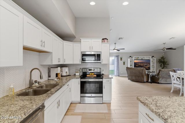 5236 W PURDUE Avenue, Glendale, AZ 85302