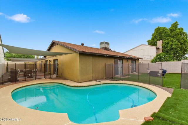 5236 W PURDUE Avenue, Glendale, AZ 85302