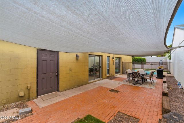 5236 W PURDUE Avenue, Glendale, AZ 85302