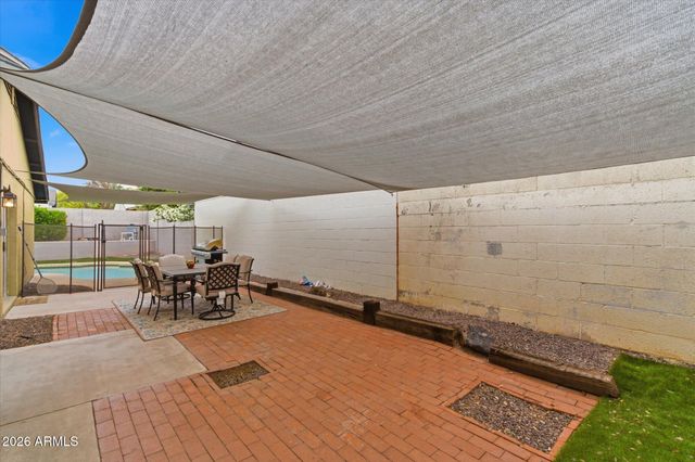 5236 W PURDUE Avenue, Glendale, AZ 85302