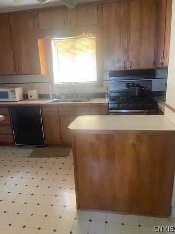 367 Broadwell Avenue, Fulton, NY 13069