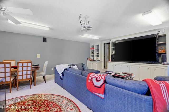 5122 Canton Heights Drive, Jackson, MS 39211