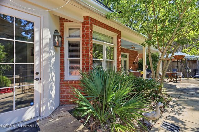 5122 Canton Heights Drive, Jackson, MS 39211