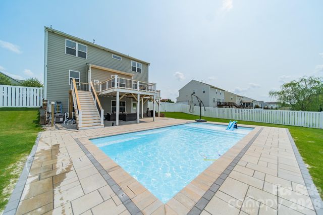 10003 Blue Stream Lane, Indian Trail, NC 28079
