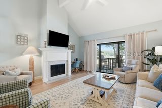 60 Carnoustie Rd Apt 972, Hilton Head Island, SC 29928