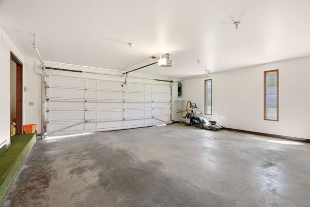 429 W JEFFERSON Ct, Spokane, WA 99203