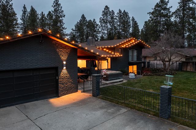 429 W JEFFERSON Ct, Spokane, WA 99203