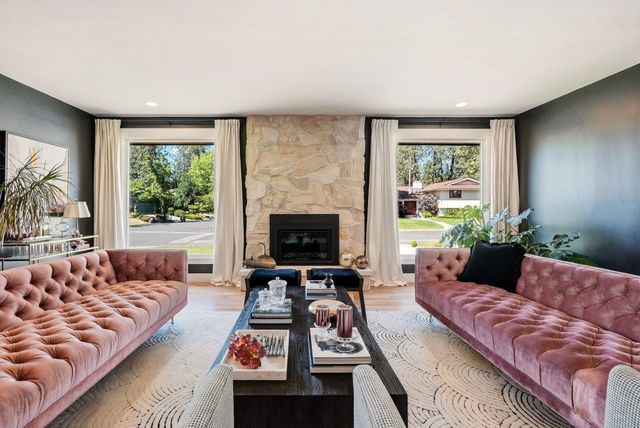 429 W JEFFERSON Ct, Spokane, WA 99203