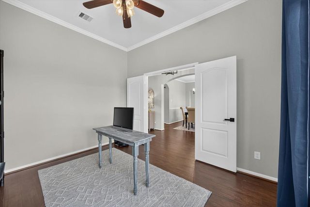 9231 Barnsford Lane, Tomball, TX 77375