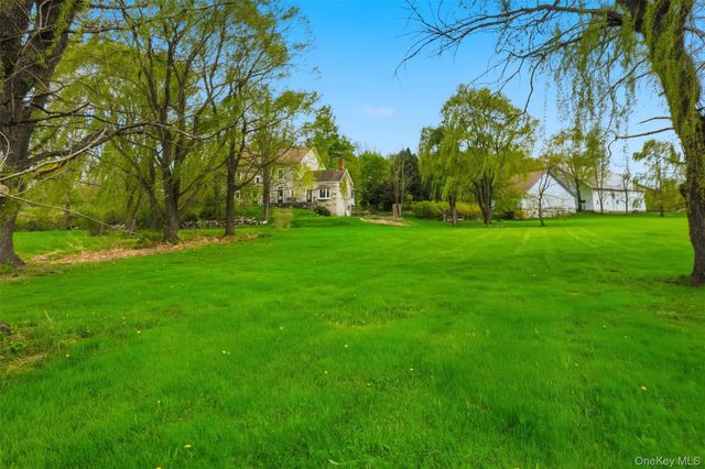 510 Decker Road, Wallkill, NY 12589
