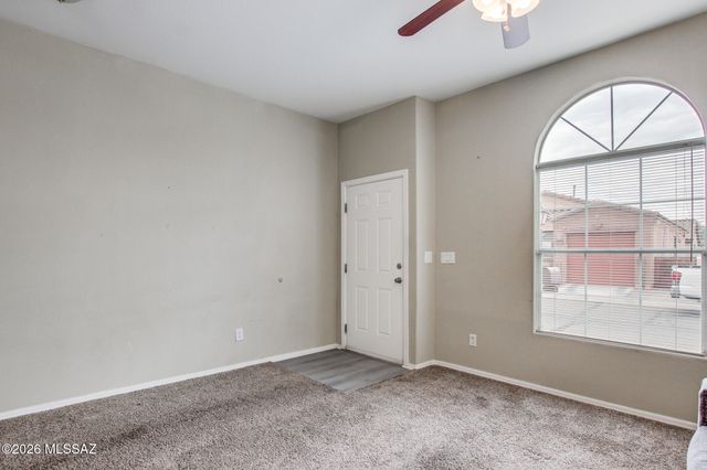 1126 W Caminito Mio, Sahuarita, AZ 85629