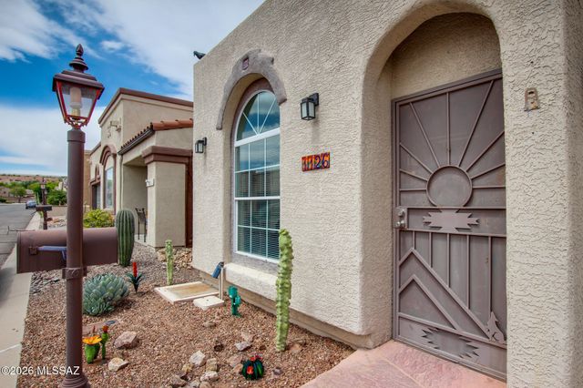 1126 W Caminito Mio, Sahuarita, AZ 85629