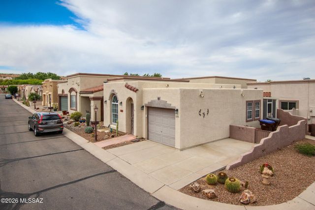 1126 W Caminito Mio, Sahuarita, AZ 85629