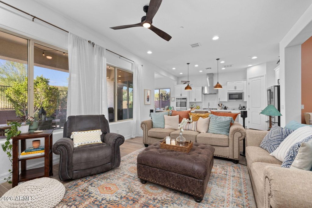 21138 W EDGEMONT Avenue, Buckeye, AZ 85396 — photo 2