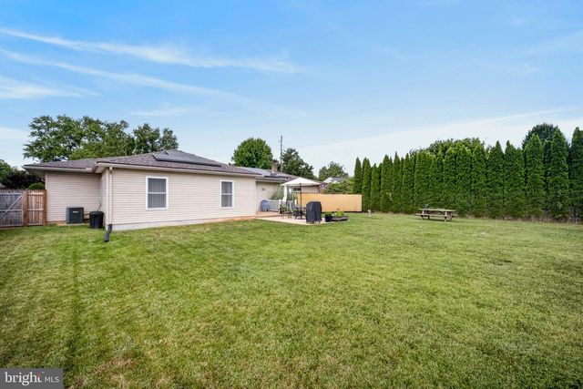 205 ELWYN AVE, Sinking Spring, PA 19608