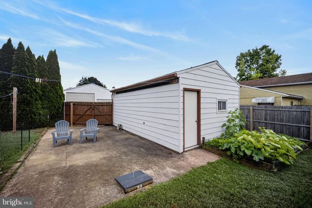 205 ELWYN AVE, Sinking Spring, PA 19608