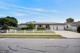 205 ELWYN AVE, Sinking Spring, PA 19608