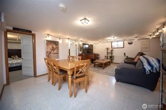 701 E 3rd Avenue, Ellensburg, WA 98926