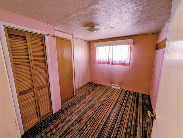 152 Victor Rd, Twp Of But Ne, PA 16001