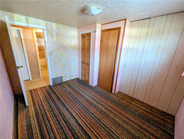 152 Victor Rd, Twp Of But Ne, PA 16001