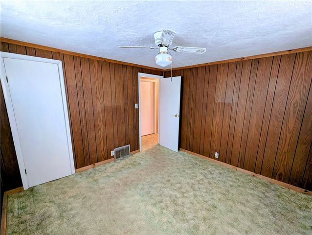 152 Victor Rd, Twp Of But Ne, PA 16001