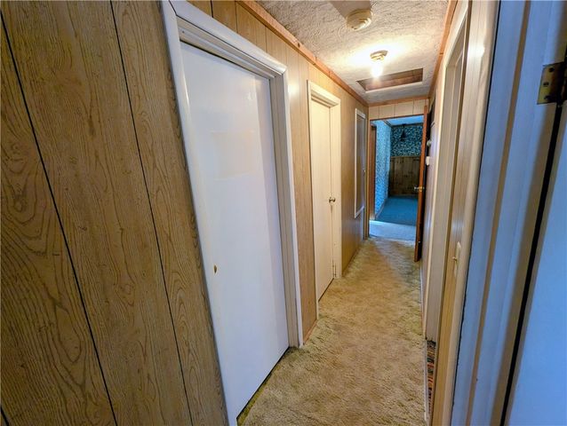 152 Victor Rd, Twp Of But Ne, PA 16001