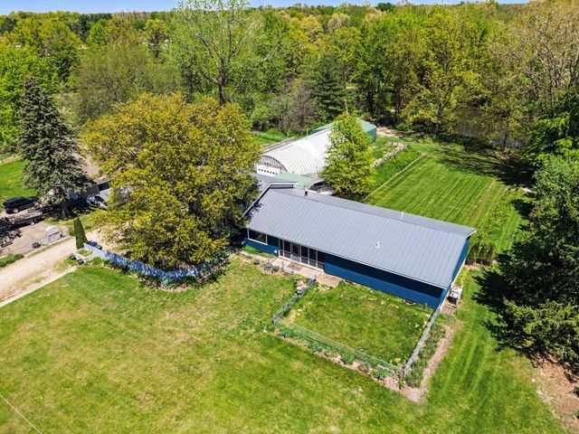 10165 S 29th Street, Pavilion Twp, MI 49088