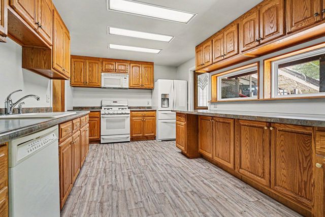 10165 S 29th Street, Pavilion Twp, MI 49088
