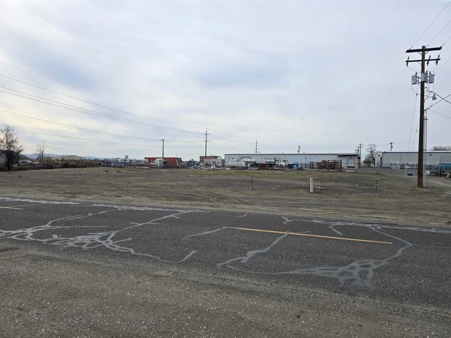 NKA S Maitland Avenue, Pasco, WA 99301