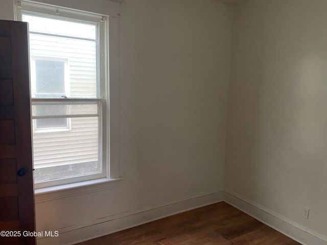 1017 Chrisler Avenue, Schenectady, NY 12303