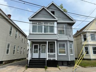 1017 Chrisler Avenue, Schenectady, NY 12303