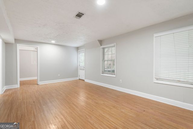 1460 Midland Way, Lawrenceville, GA 30043