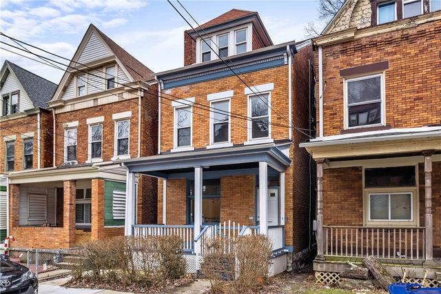 121 Hawkins, Perry Hilltop, PA 15214