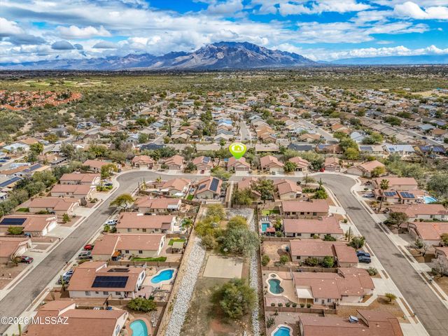 8698 N Joanna Drive, Tucson, AZ 85742