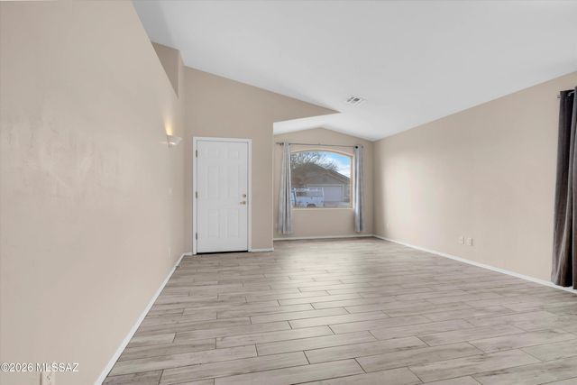 8698 N Joanna Drive, Tucson, AZ 85742