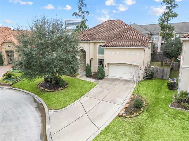 15611 Lake Iris Drive, Houston, TX 77070