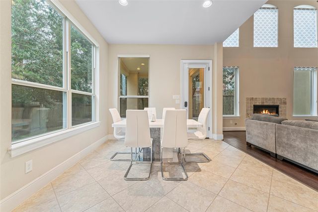 15611 Lake Iris Drive, Houston, TX 77070